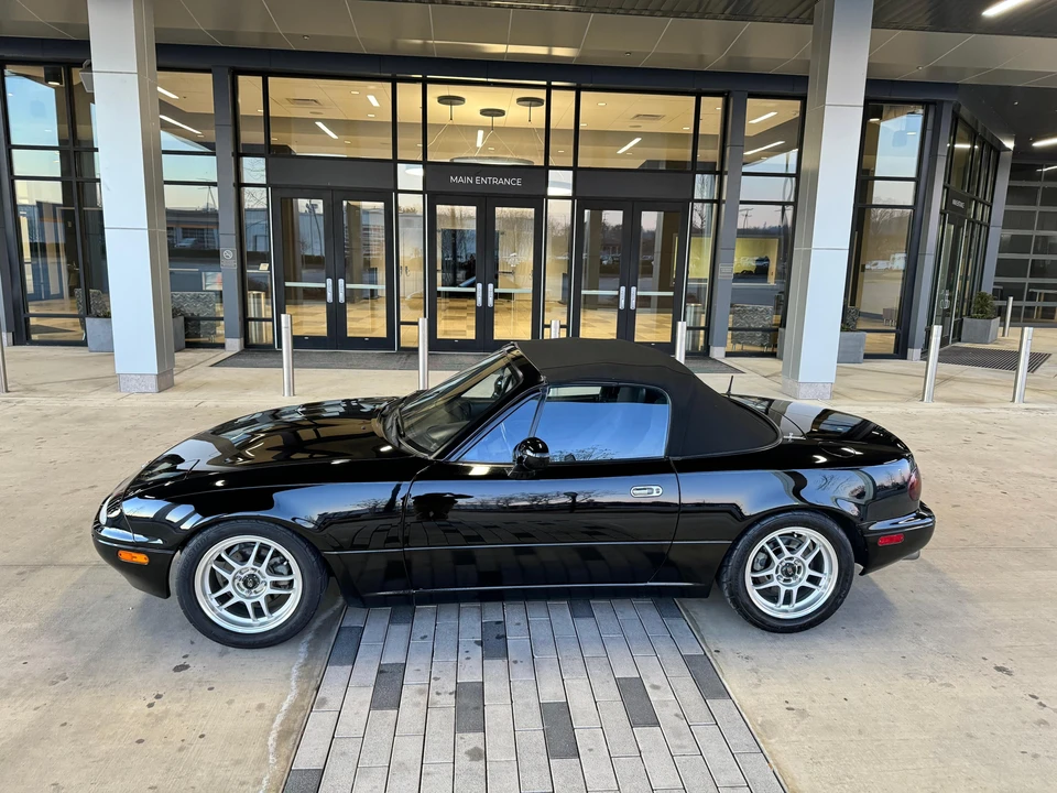 1994 Mazda NA MX-5 Miata - Image 12 of 31