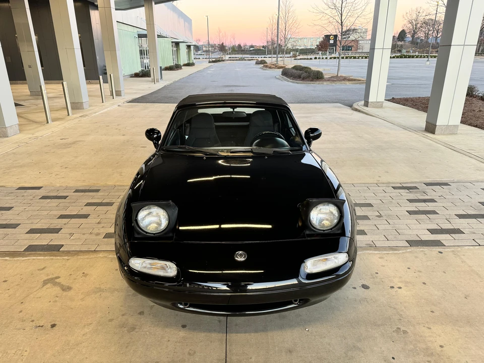 1994 Mazda NA MX-5 Miata - Image 6 of 31