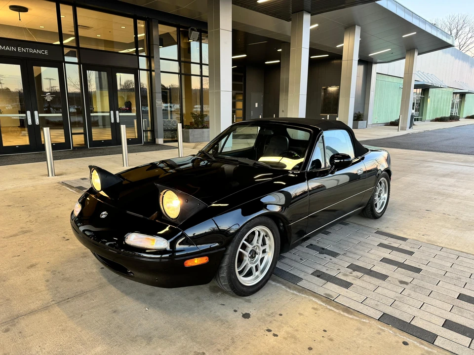 1994 Mazda NA MX-5 Miata - Image 8 of 31