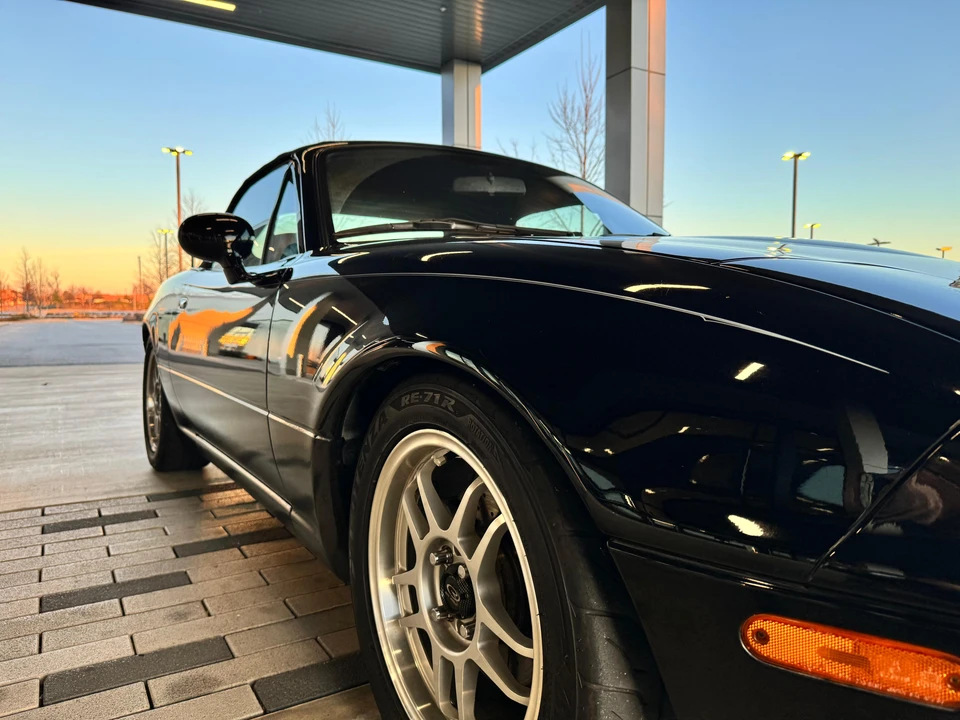 1994 Mazda NA MX-5 Miata - Image 25 of 31