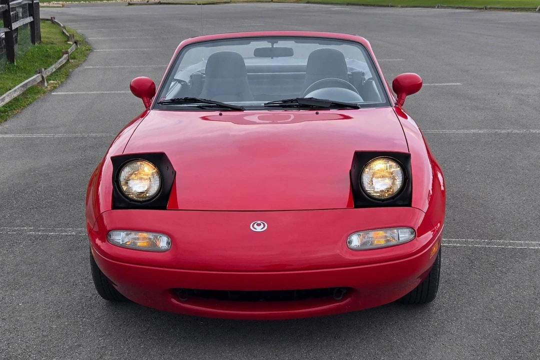 1994 Mazda NA MX-5 Miata - Image 2 of 31