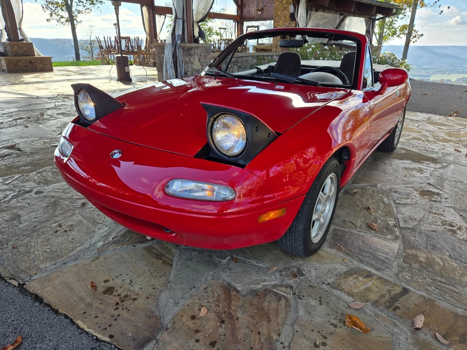 1994 Mazda NA MX-5 Miata - Image 21 of 31