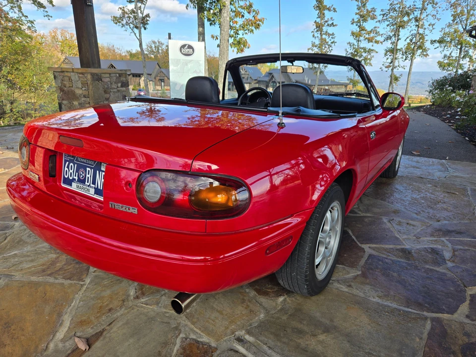 1994 Mazda NA MX-5 Miata - Image 24 of 31