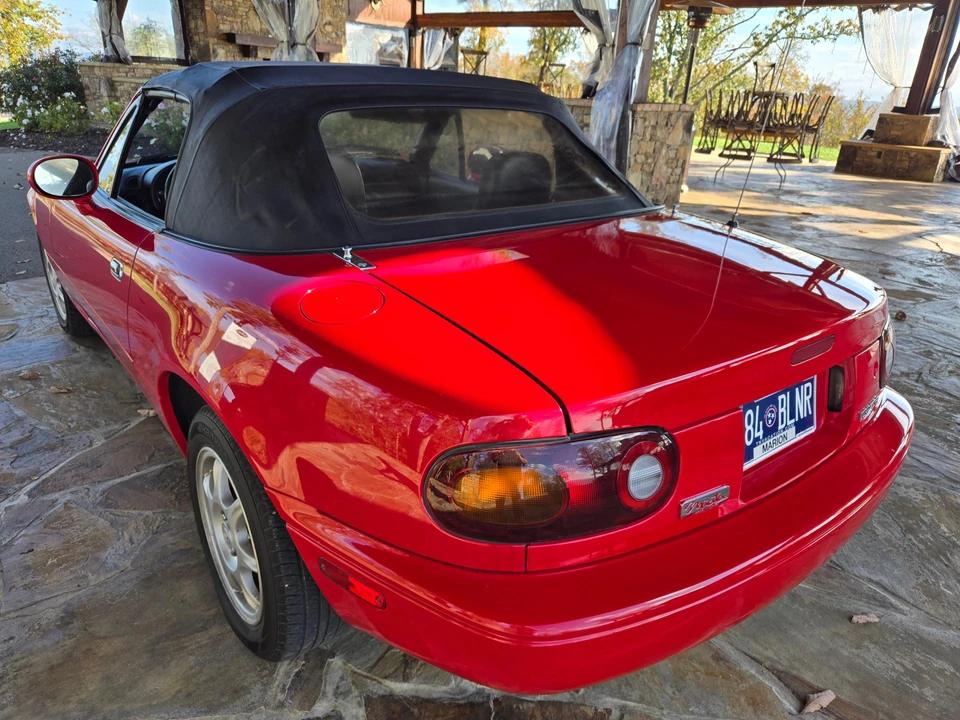 1994 Mazda NA MX-5 Miata - Image 22 of 31