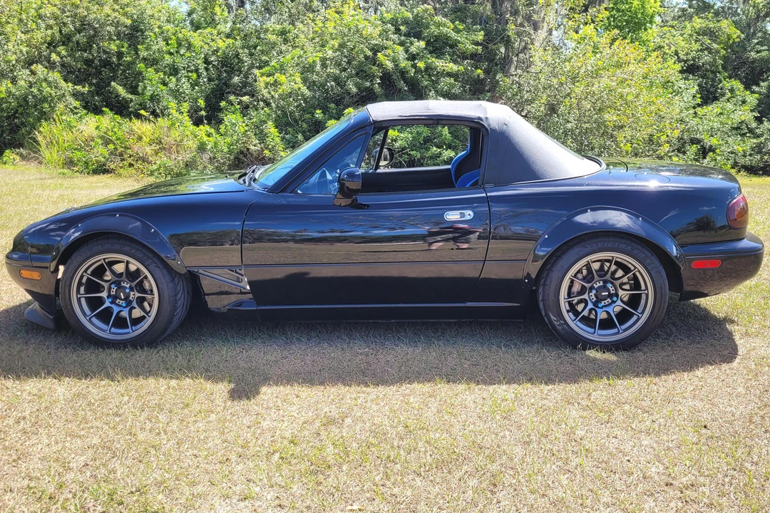 1994 Mazda NA MX-5 Miata - Image 3 of 31