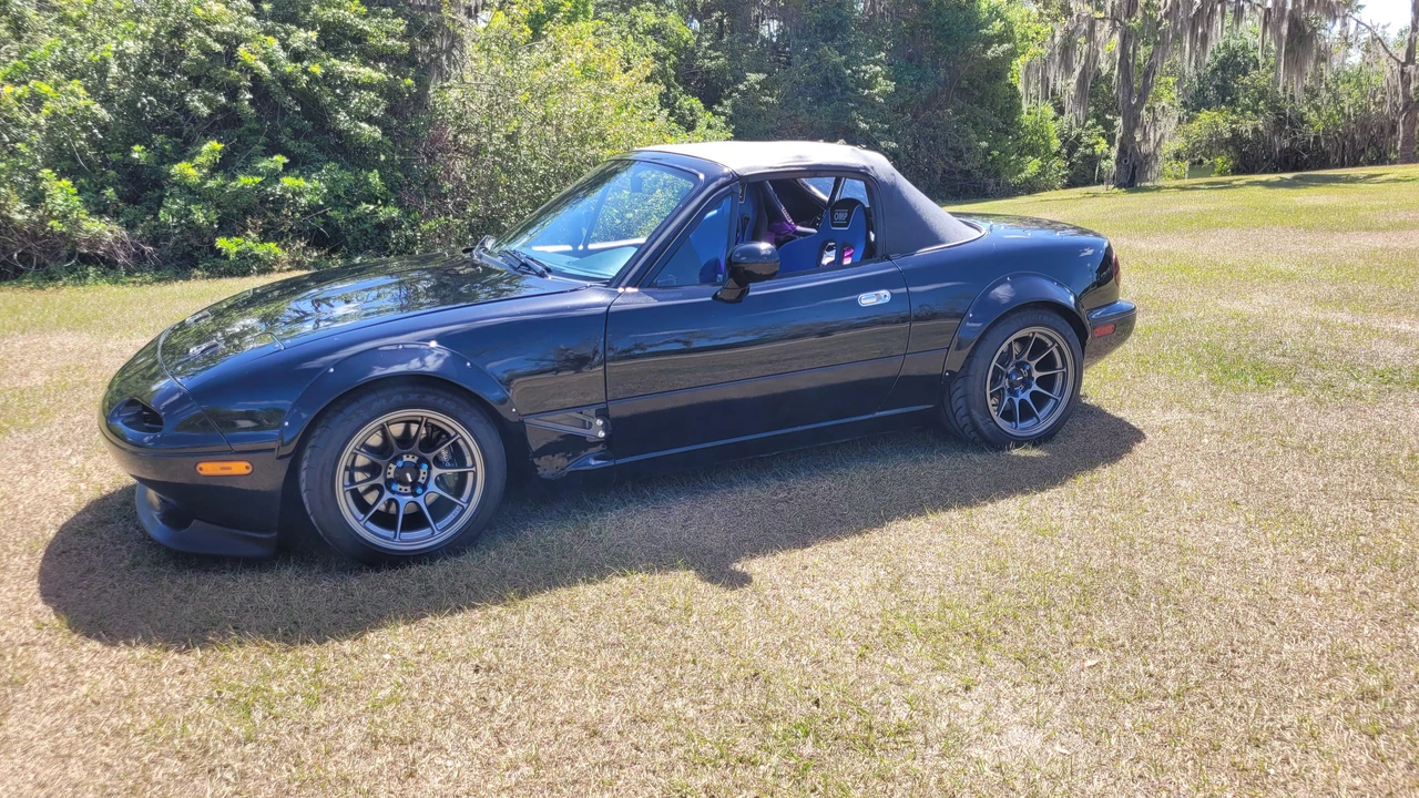 1994 Mazda NA MX-5 Miata - Image 11 of 31