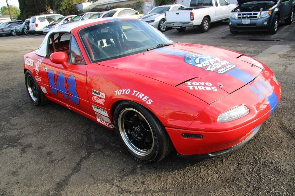 1994 Mazda NA MX-5 Miata - Image 2 of 21