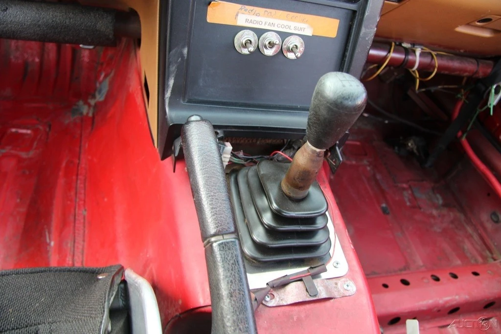 1994 Mazda NA MX-5 Miata - Image 18 of 21