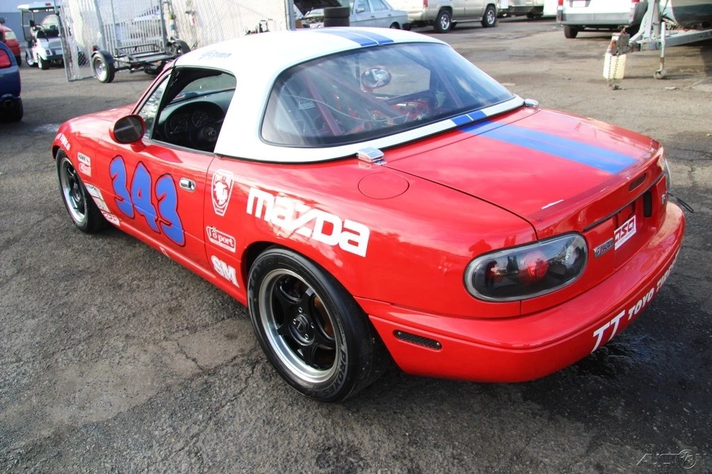 1994 Mazda NA MX-5 Miata - Image 6 of 21