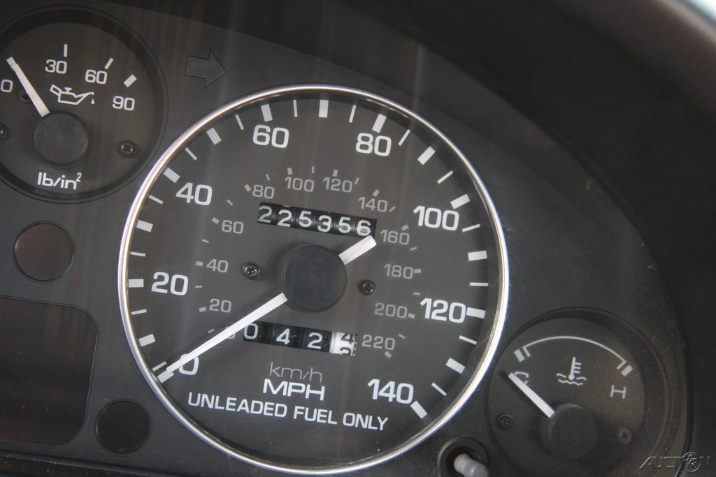 1994 Mazda NA MX-5 Miata - Image 16 of 21