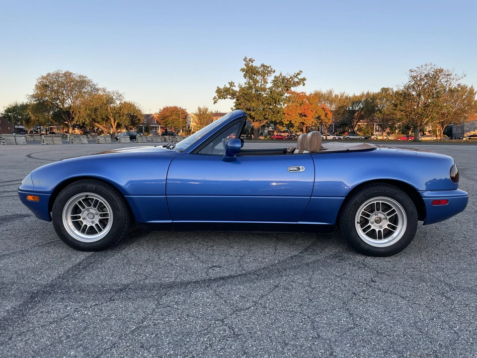 1994 Mazda NA MX-5 Miata - Image 12 of 31