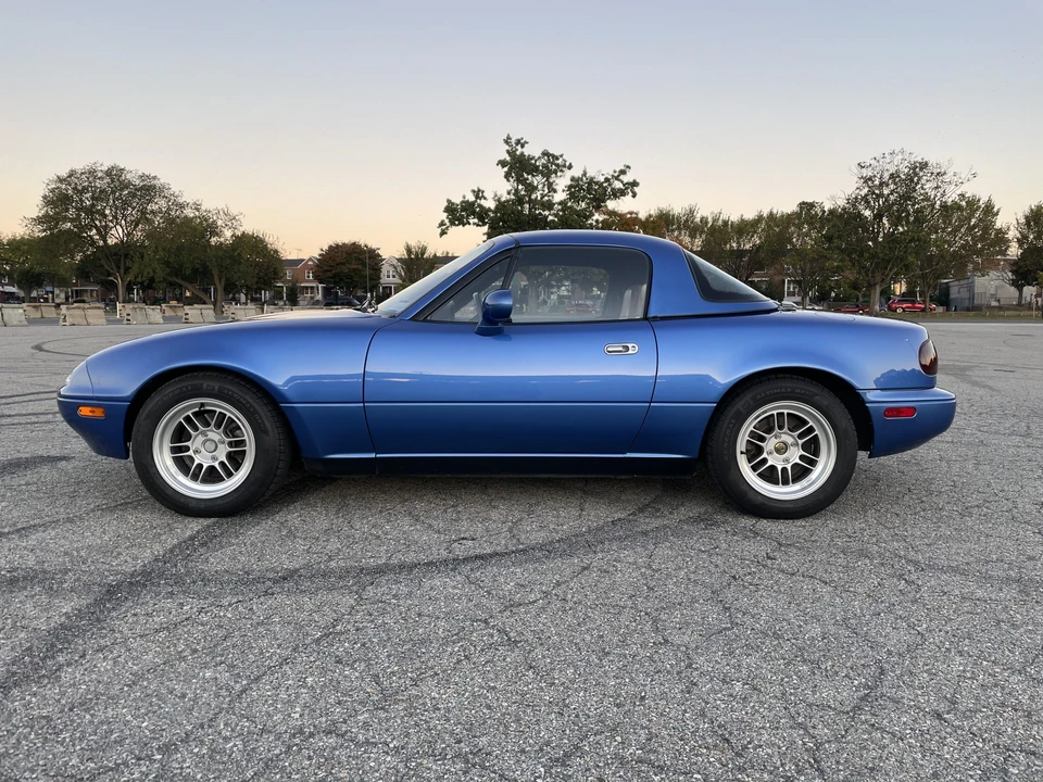 1994 Mazda NA MX-5 Miata - Image 14 of 31