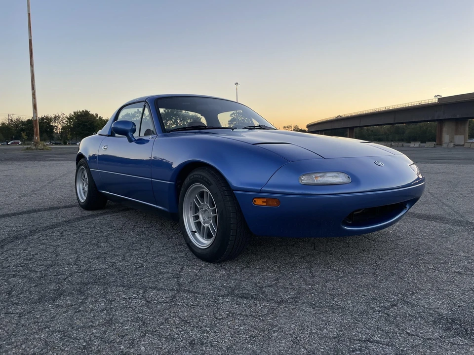 1994 Mazda NA MX-5 Miata - Image 4 of 31
