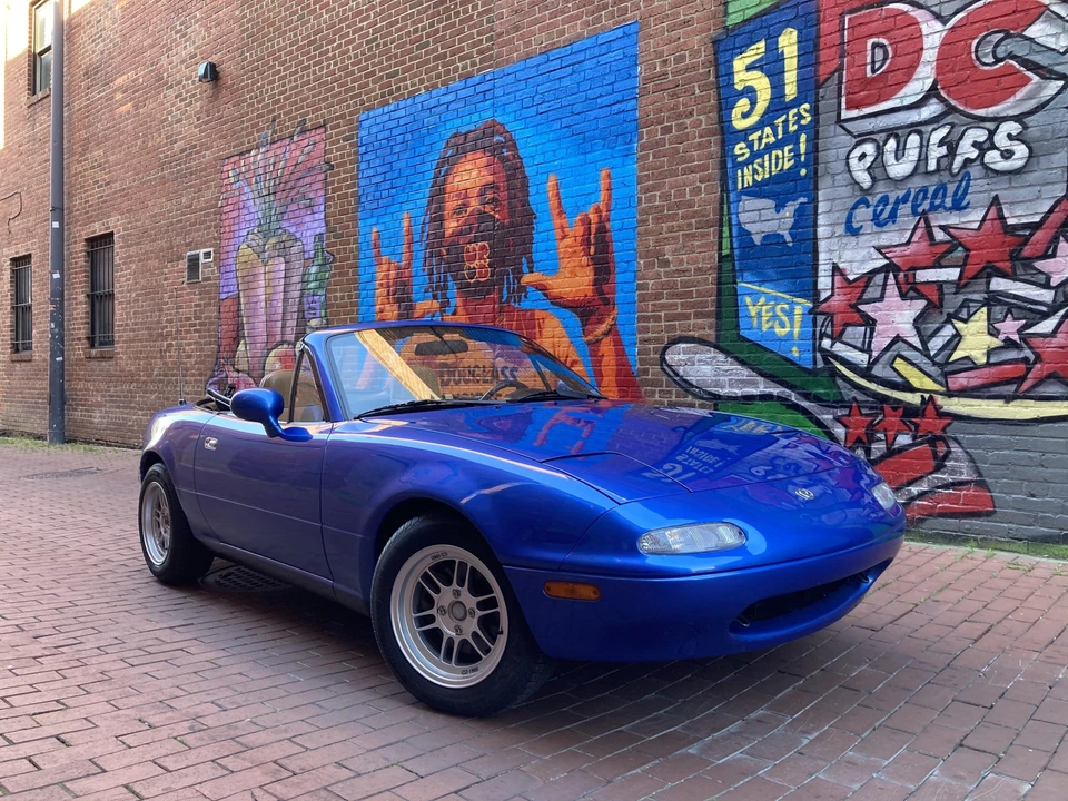 1994 Mazda NA MX-5 Miata - Image 3 of 31