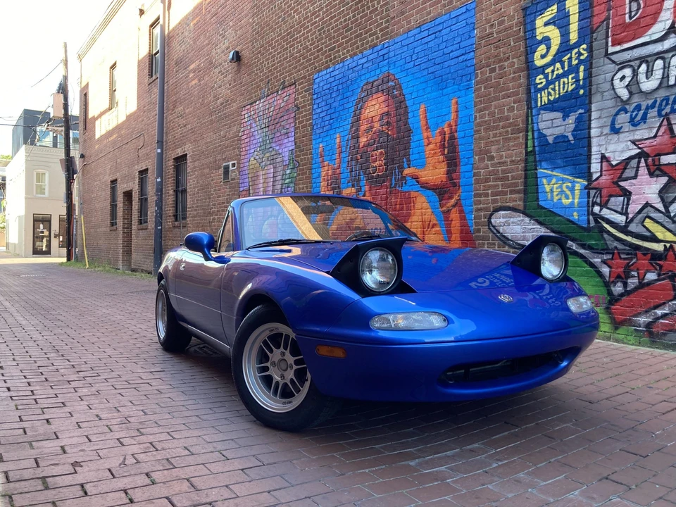 1994 Mazda NA MX-5 Miata - Image 2 of 31