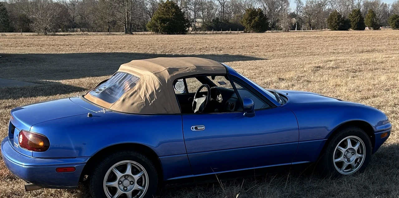 1994 Mazda NA MX-5 Miata - Image 13 of 31