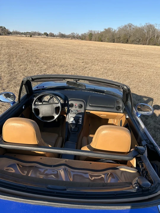 1994 Mazda NA MX-5 Miata - Image 23 of 31