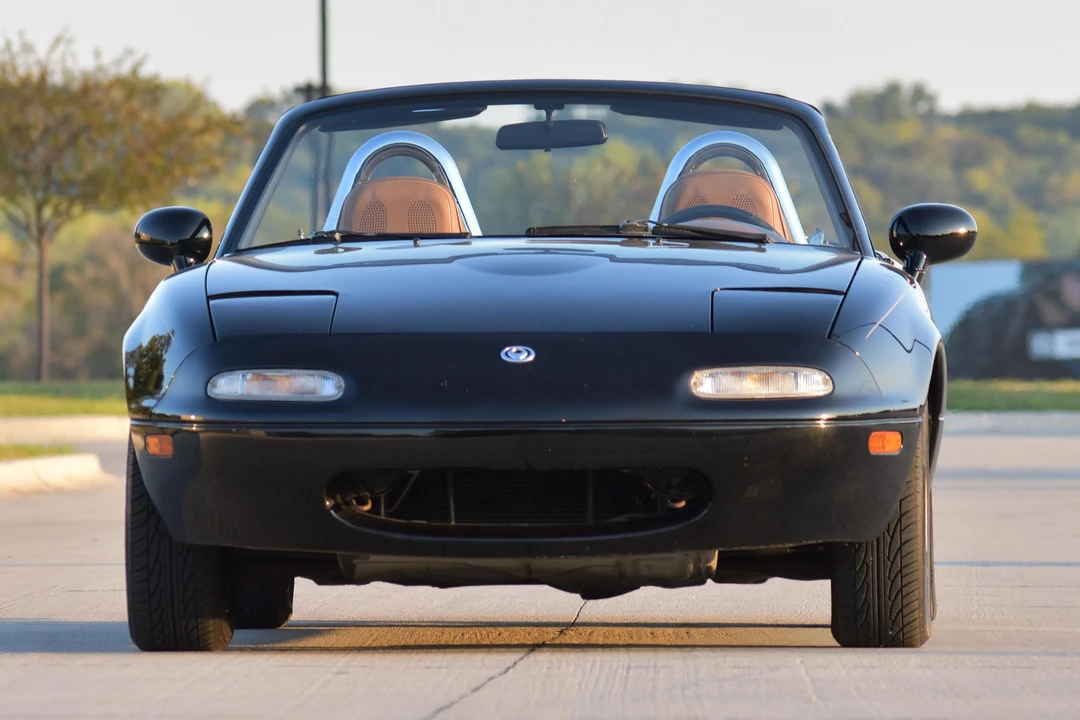1994 Mazda NA MX-5 Miata - Image 2 of 10