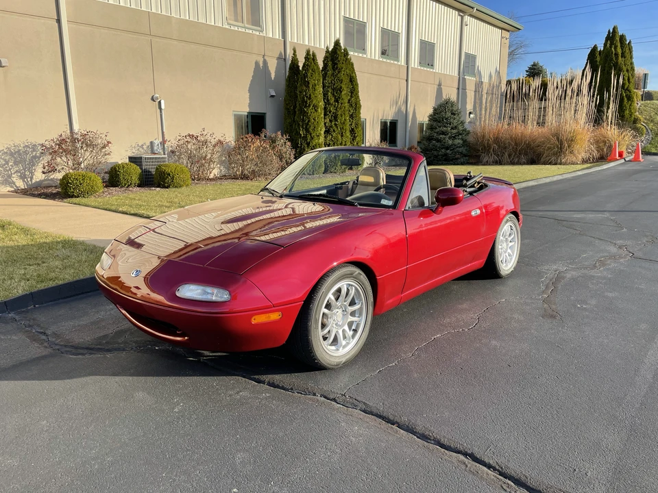 1994 Mazda NA MX-5 Miata - Image 6 of 31