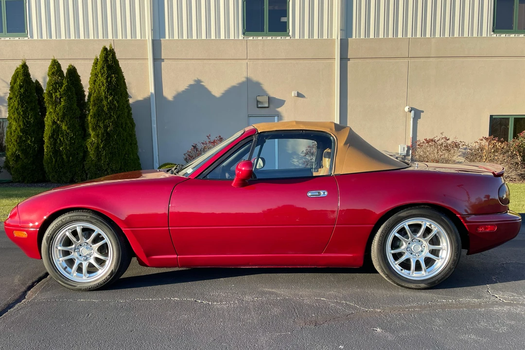 1994 Mazda NA MX-5 Miata - Image 20 of 31