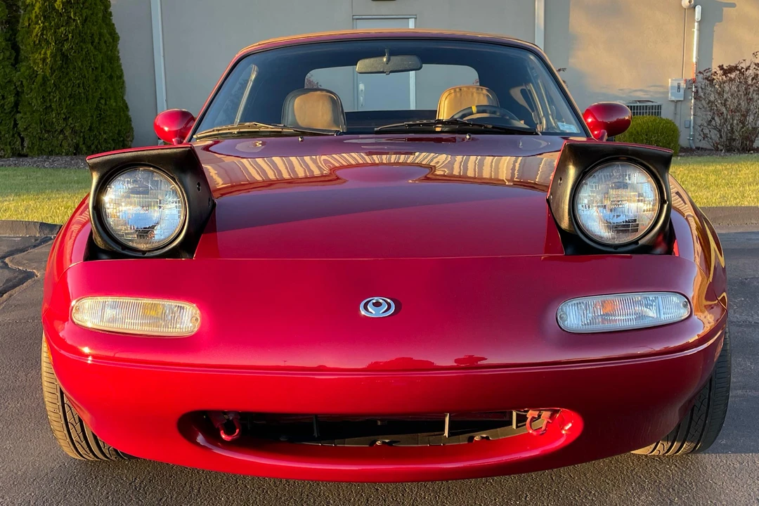 1994 Mazda NA MX-5 Miata - Image 2 of 31