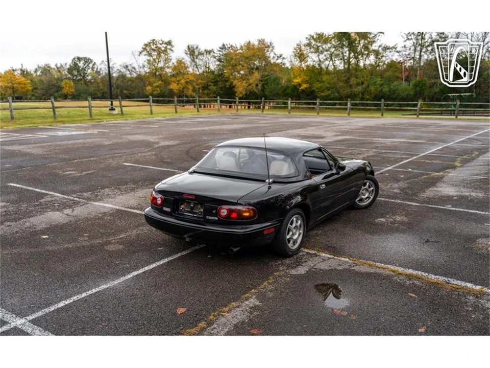 1994 Mazda NA MX-5 Miata - Image 22 of 31