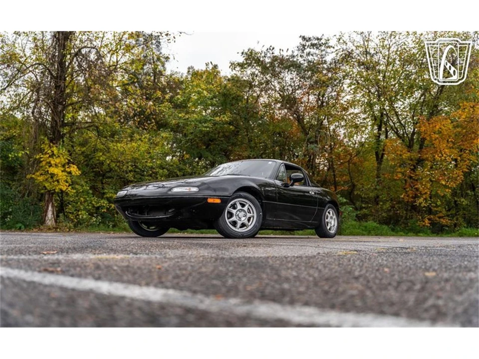 1994 Mazda NA MX-5 Miata - Image 13 of 31
