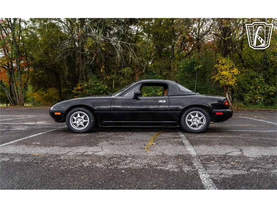 1994 Mazda NA MX-5 Miata - Image 15 of 31