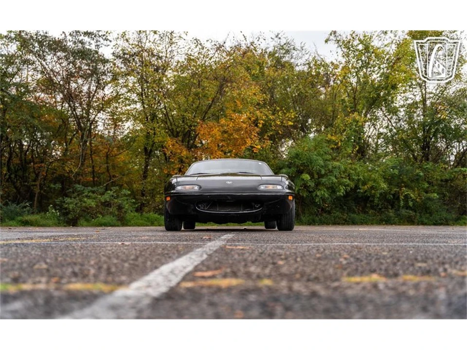 1994 Mazda NA MX-5 Miata - Image 10 of 31