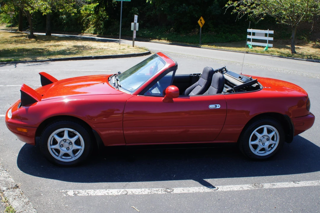 1994 Mazda NA MX-5 Miata - Image 3 of 31