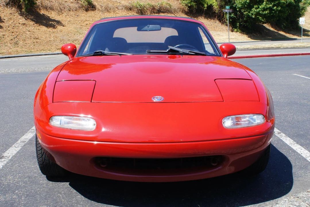 1994 Mazda NA MX-5 Miata - Image 2 of 31