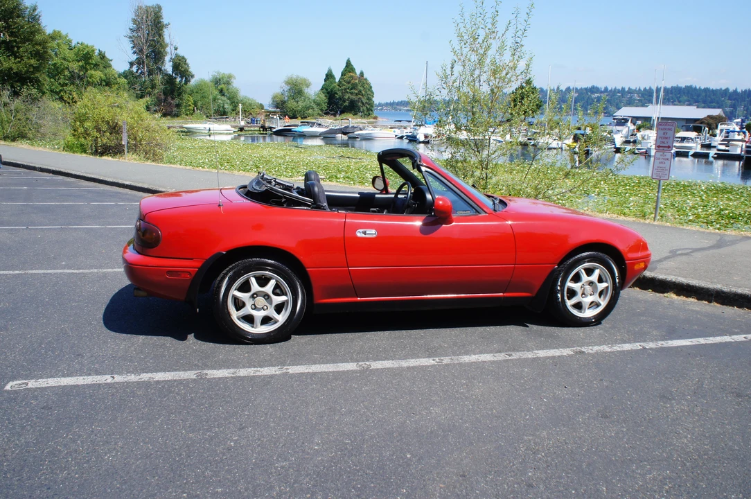 1994 Mazda NA MX-5 Miata - Image 14 of 31