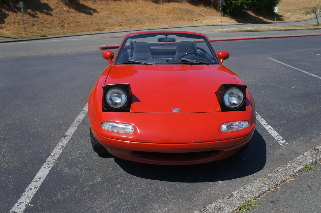 1994 Mazda NA MX-5 Miata - Image 6 of 31