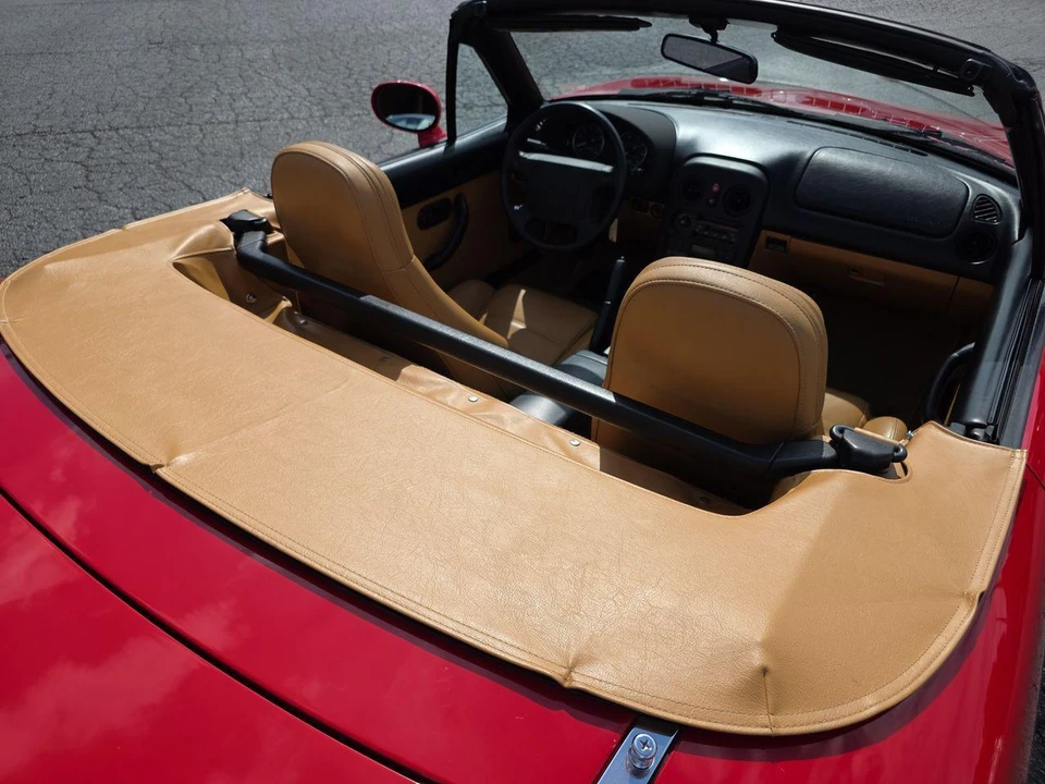 1994 Mazda NA MX-5 Miata - Image 7 of 31