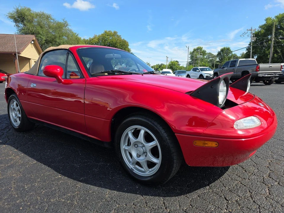 1994 Mazda NA MX-5 Miata - Image 18 of 31