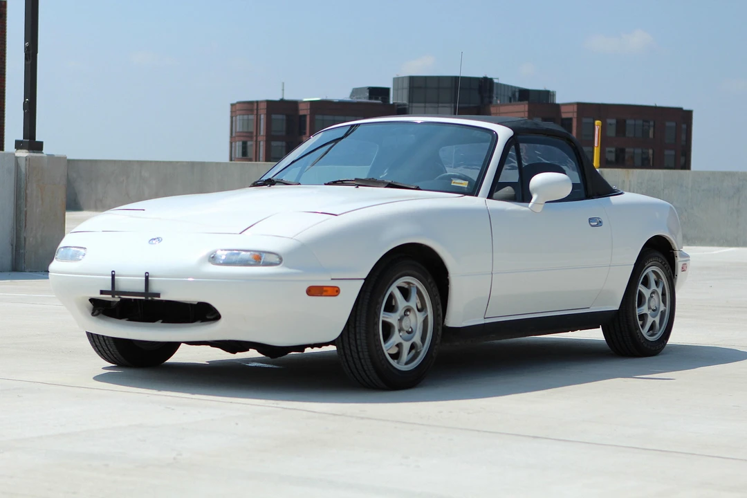 1994 Mazda NA MX-5 Miata - Image 22 of 31