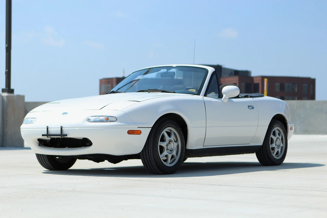 1994 Mazda NA MX-5 Miata - Image 8 of 31