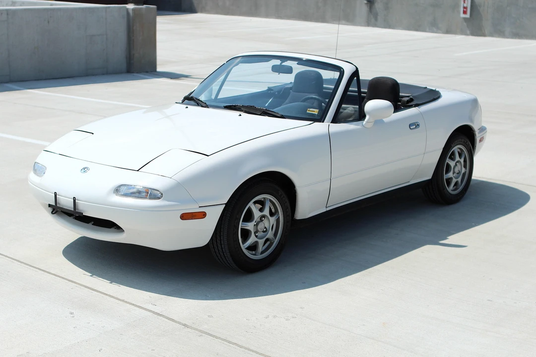 1994 Mazda NA MX-5 Miata - Image 9 of 31