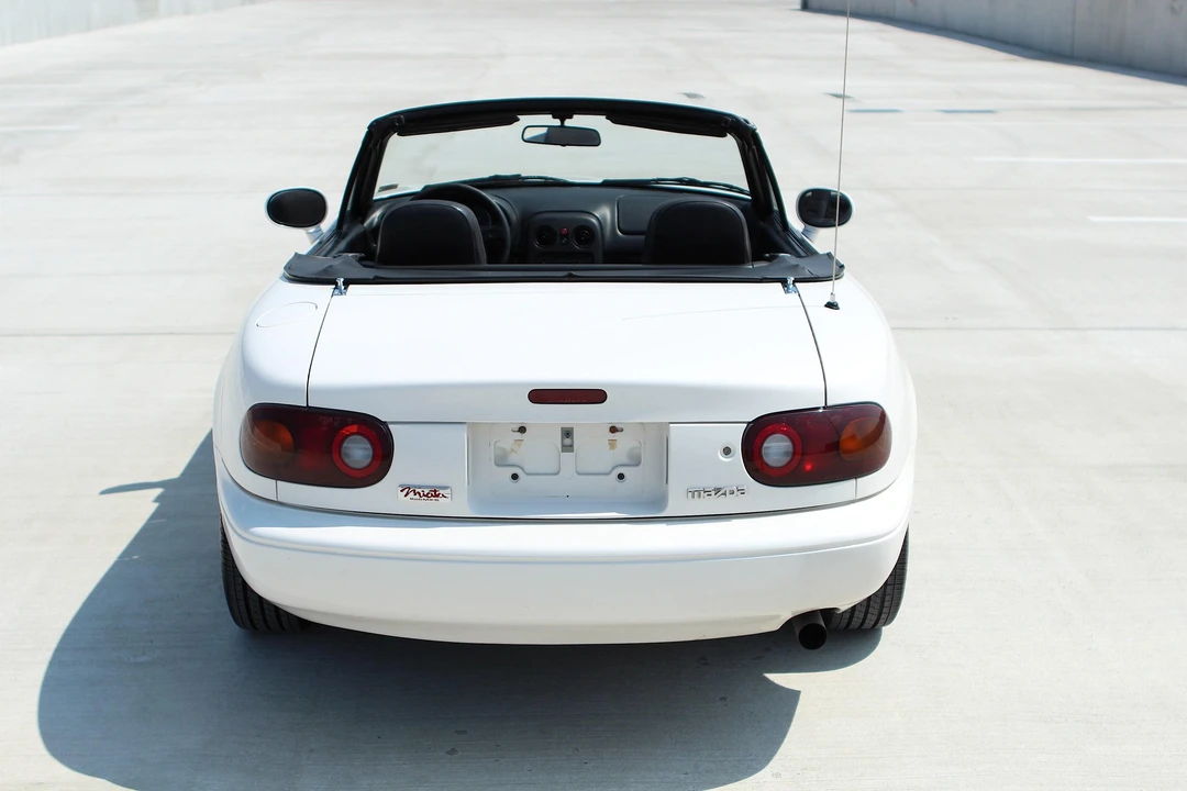 1994 Mazda NA MX-5 Miata - Image 14 of 31