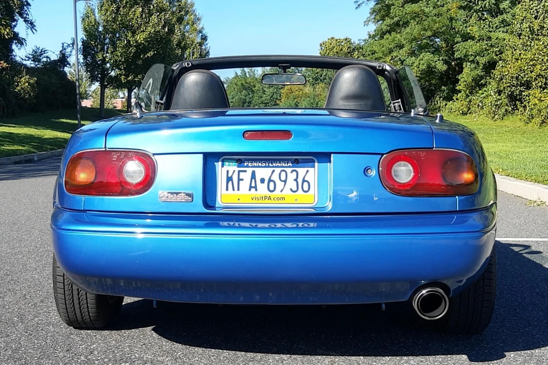 1994 Mazda NA MX-5 Miata - Image 5 of 31