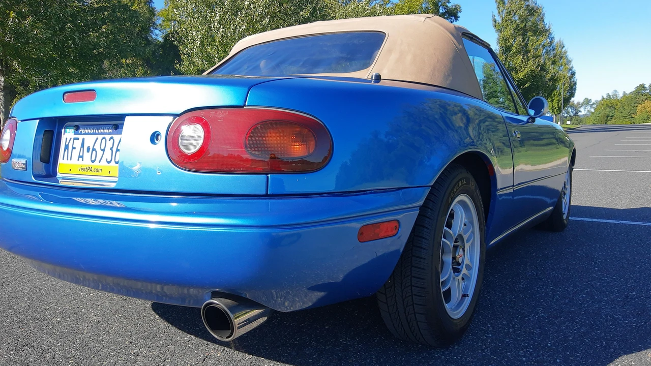 1994 Mazda NA MX-5 Miata - Image 30 of 31