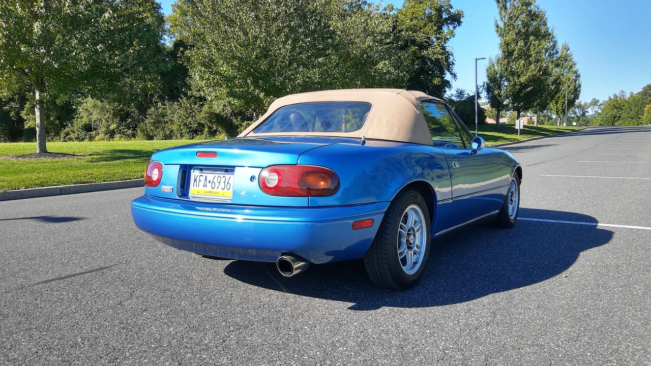 1994 Mazda NA MX-5 Miata - Image 11 of 31