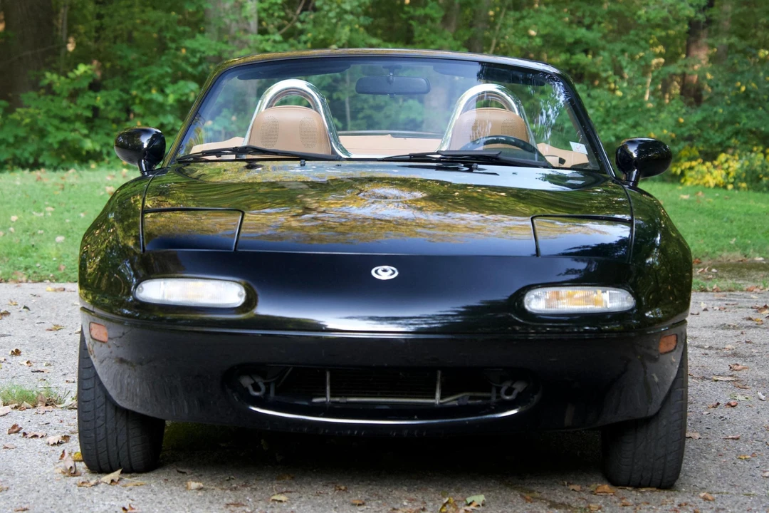 1994 Mazda NA MX-5 Miata - Image 2 of 31