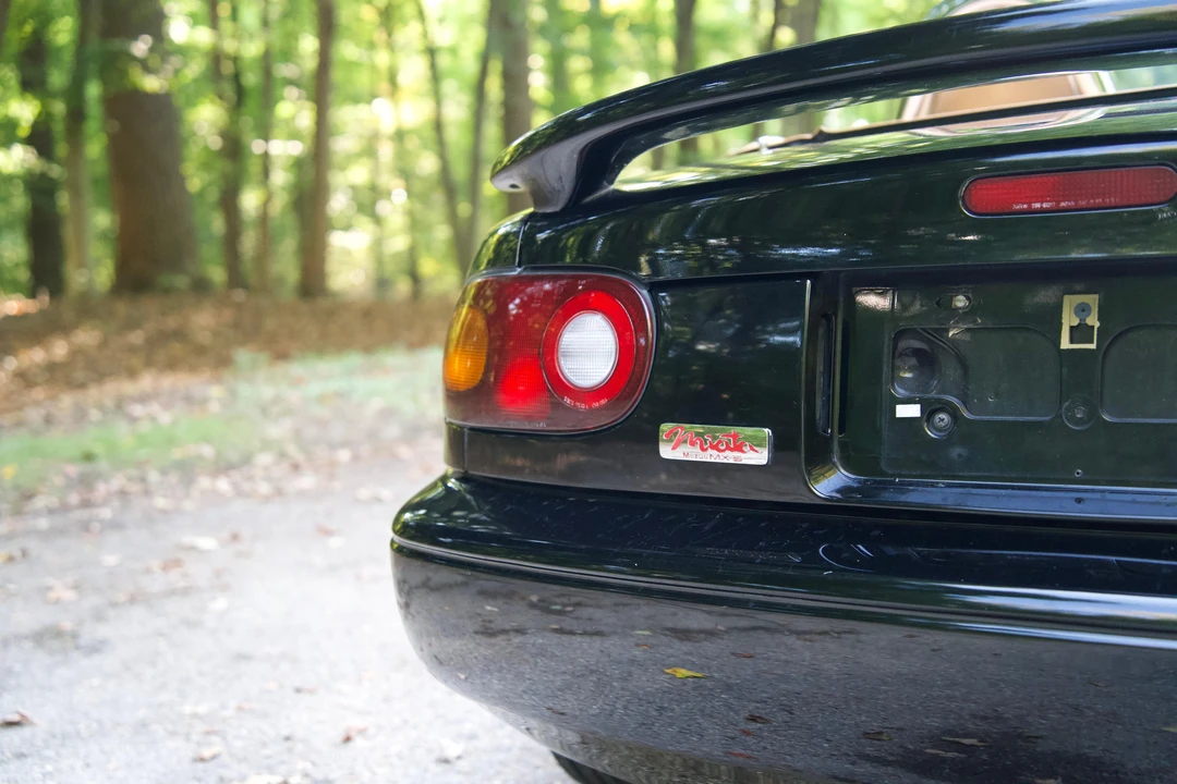 1994 Mazda NA MX-5 Miata - Image 21 of 31