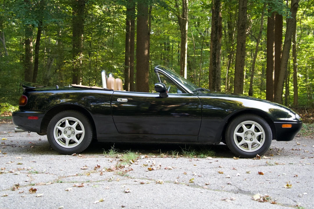 1994 Mazda NA MX-5 Miata - Image 3 of 31