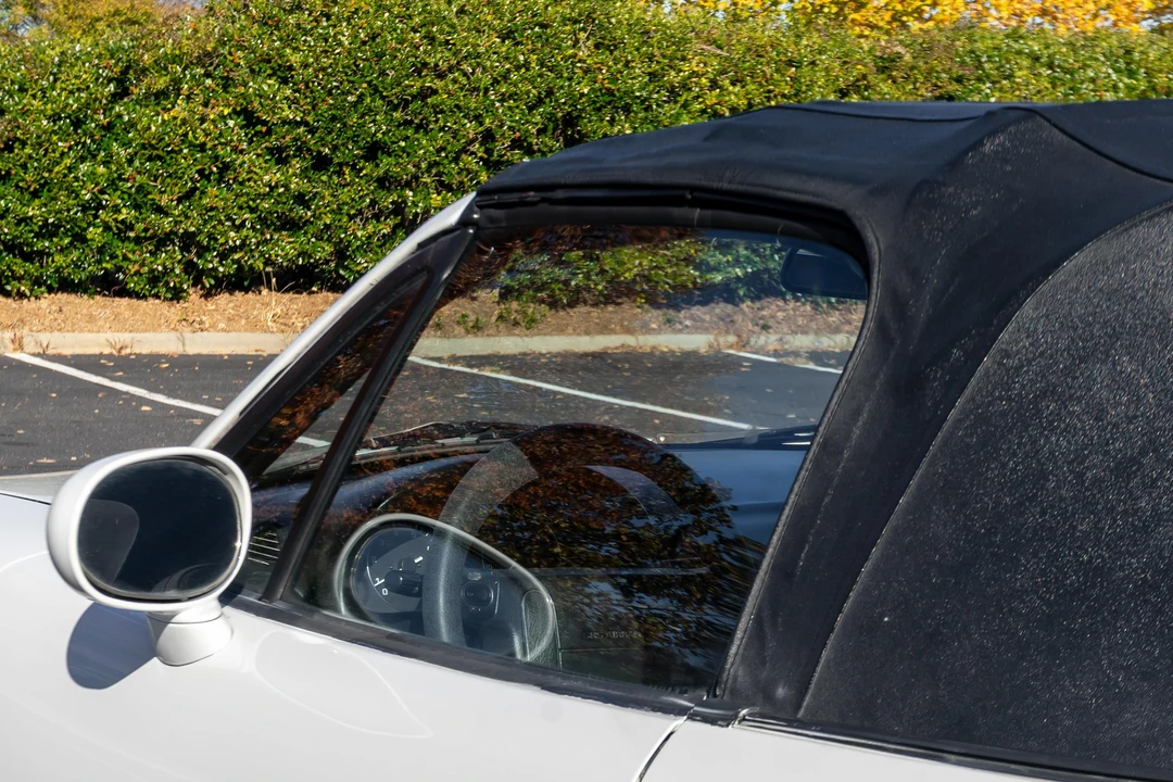 1994 Mazda NA MX-5 Miata - Image 27 of 31