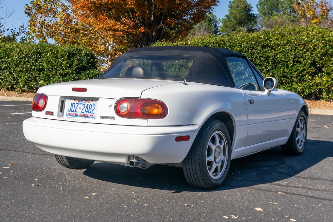 1994 Mazda NA MX-5 Miata - Image 8 of 31