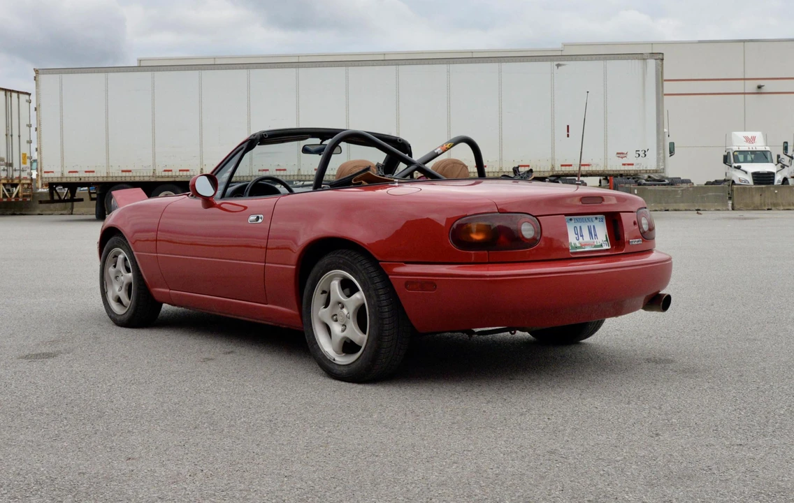1994 Mazda NA MX-5 Miata - Image 6 of 7