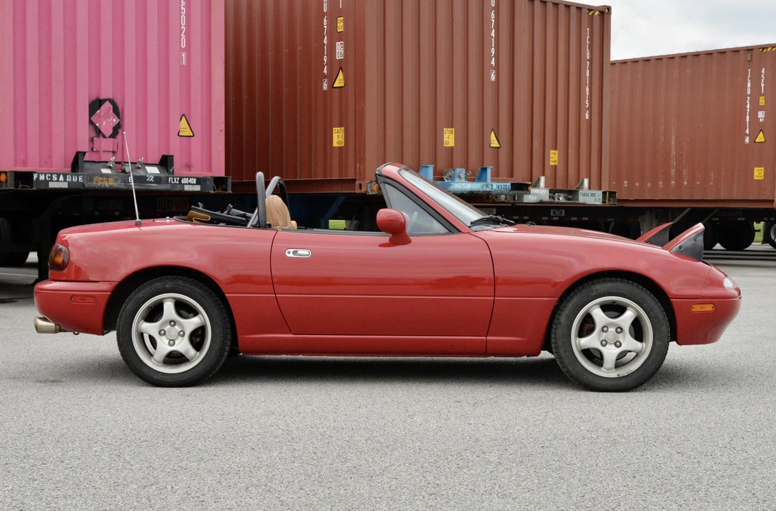 1994 Mazda NA MX-5 Miata - Image 4 of 7