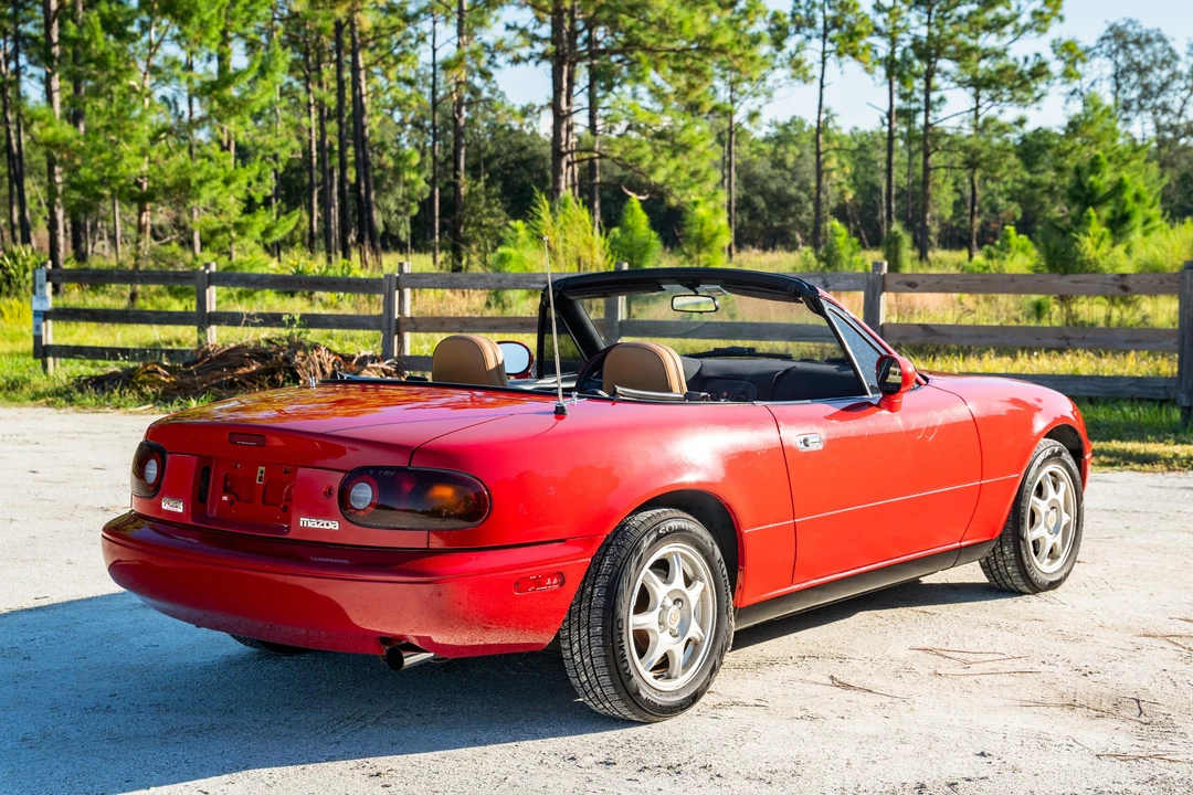 1994 Mazda NA MX-5 Miata - Image 8 of 31